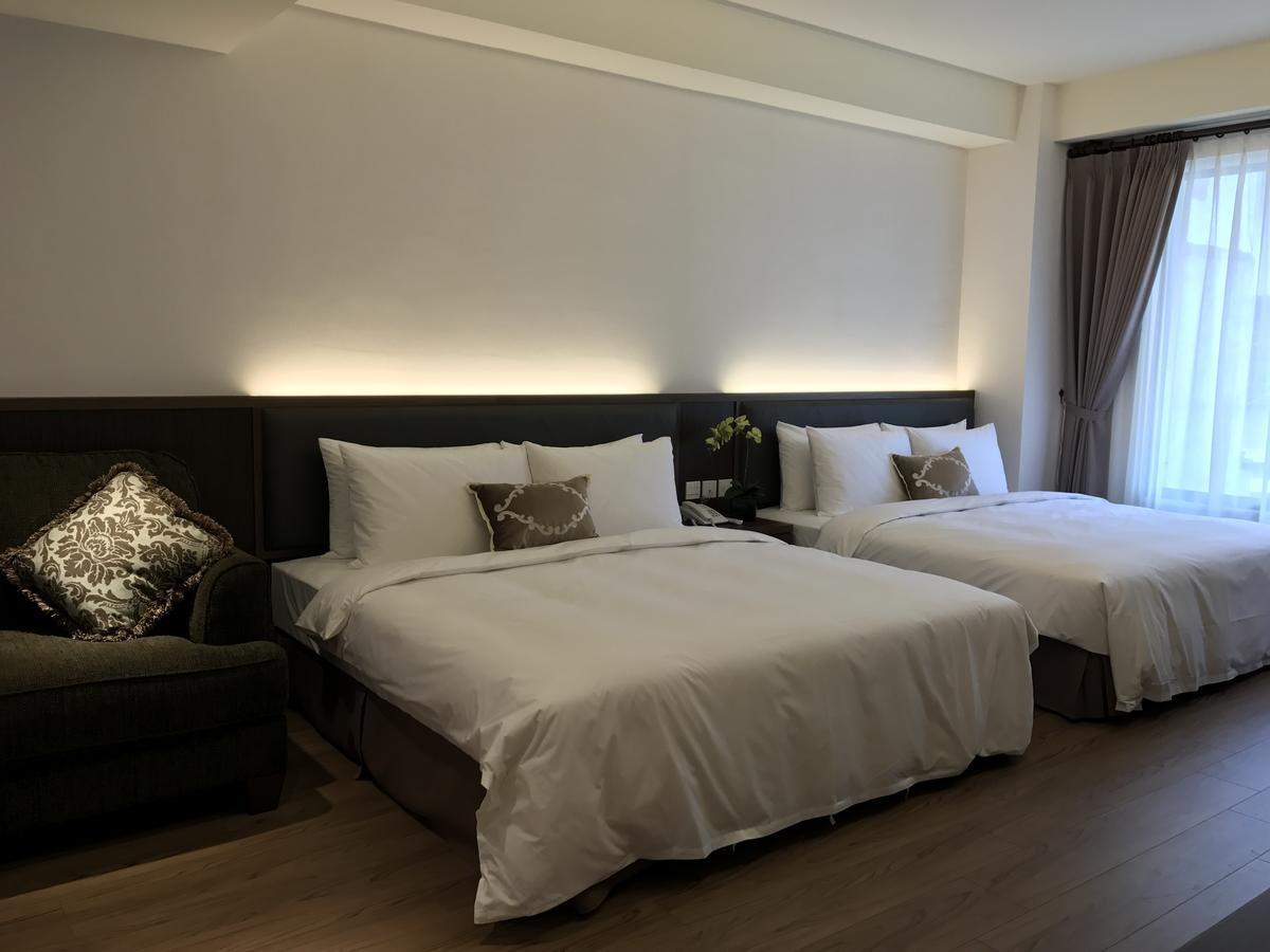 Hotel 晨光飯店 Chiayi Exterior foto